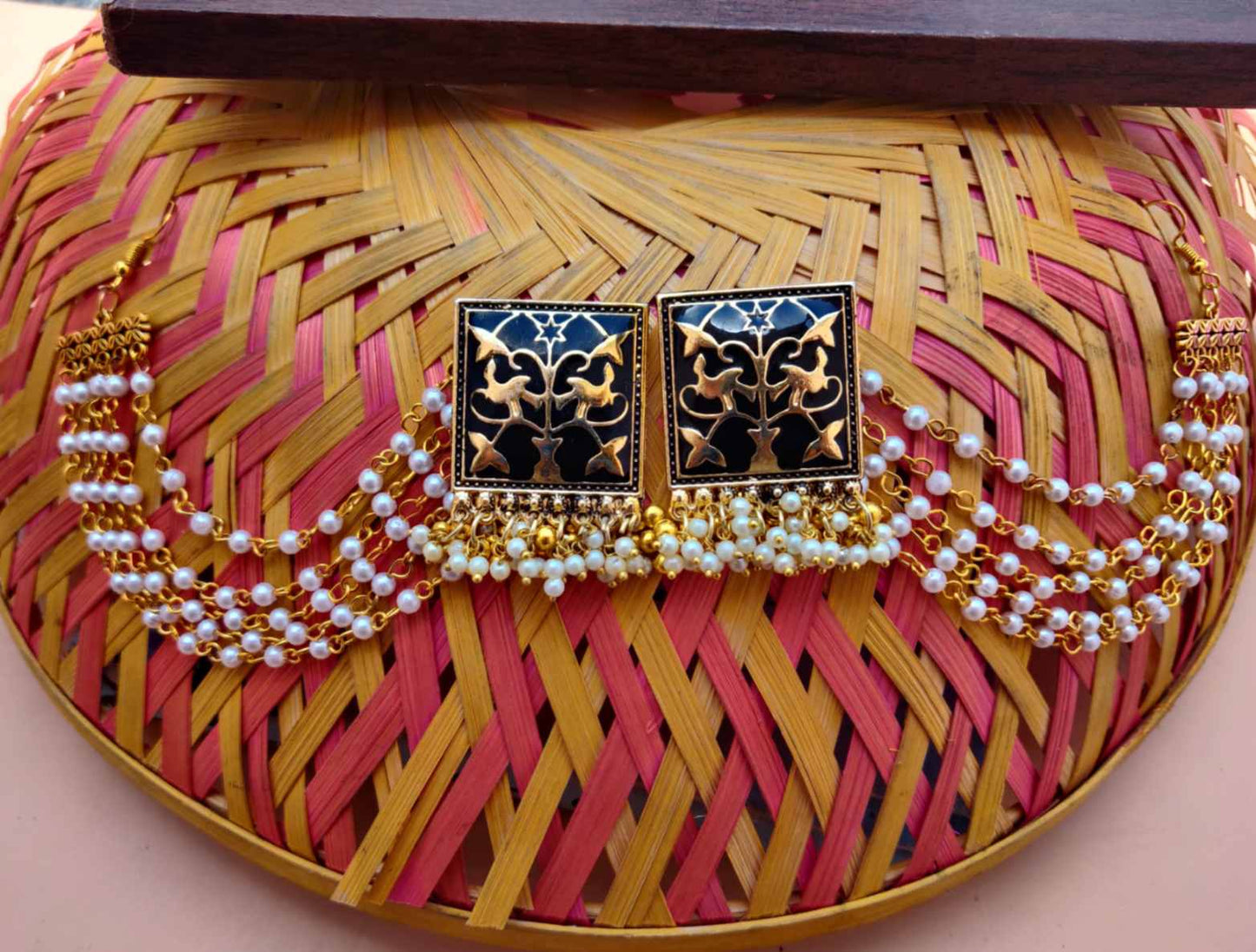 Enamelled Jhumki Square with beaded earchain in various colours
