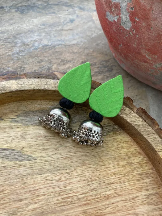 Ohrringe - parrot green Leaf Silver Dangle