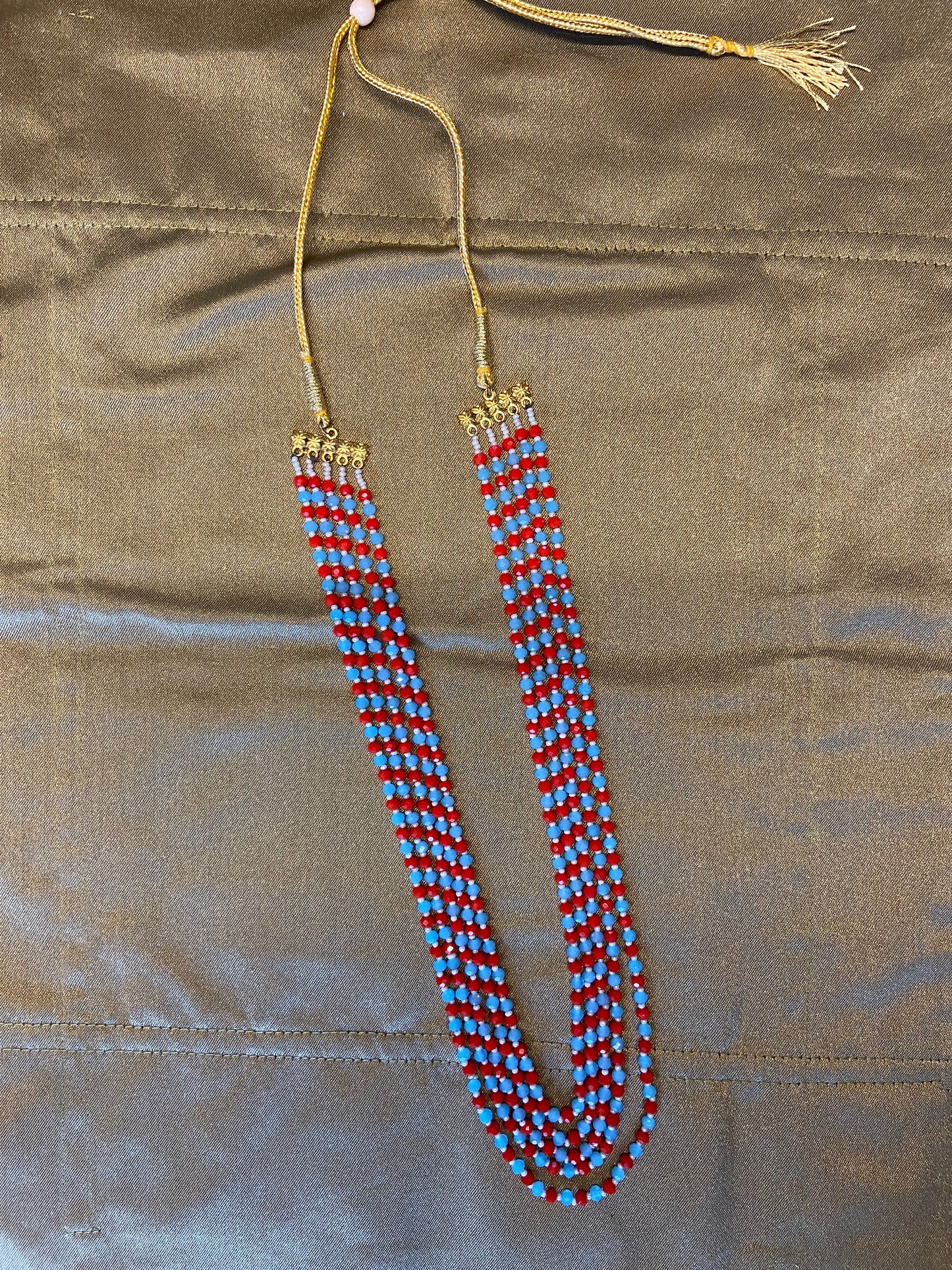 Ketten - 5 layer beaded necklace in red and blue colour