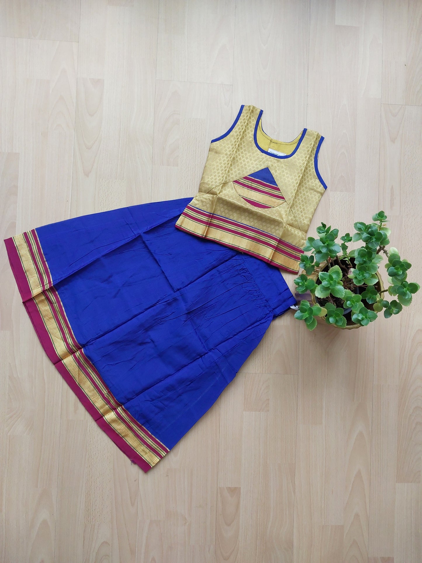 Navy blue Parkar with contrast golden colour Polka (Buy or Rent)