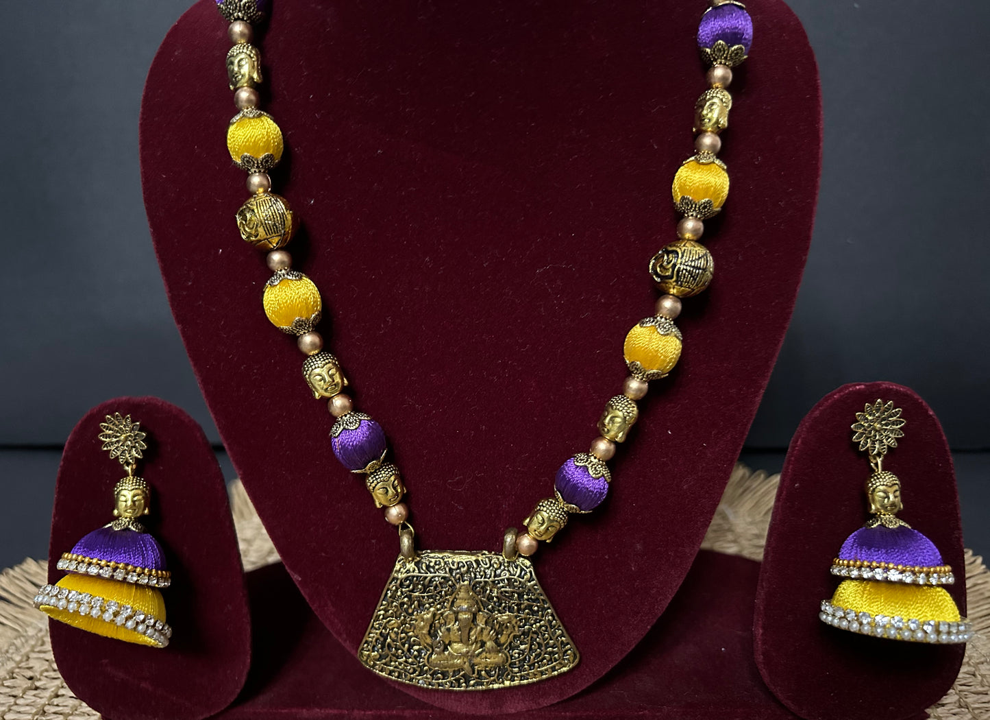 Threadwork Temple Set in Lila-Gelb mit Ganesha-Anhänger