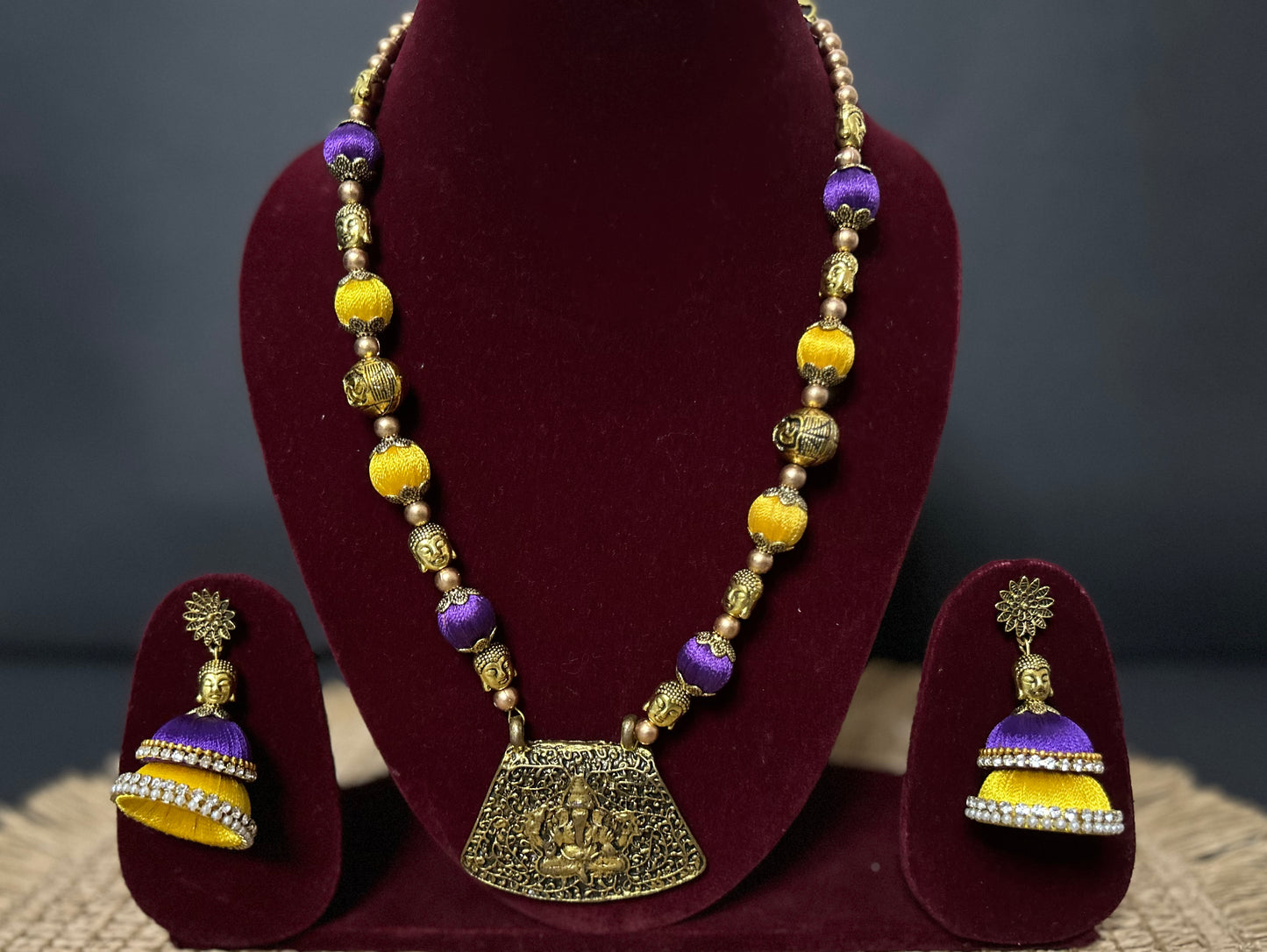 Threadwork Temple Set in Lila-Gelb mit Ganesha-Anhänger