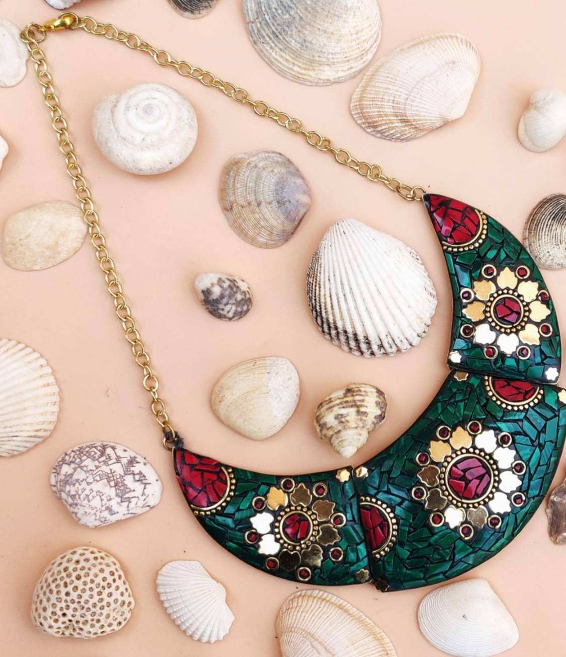Tribal style necklace with golden flowers