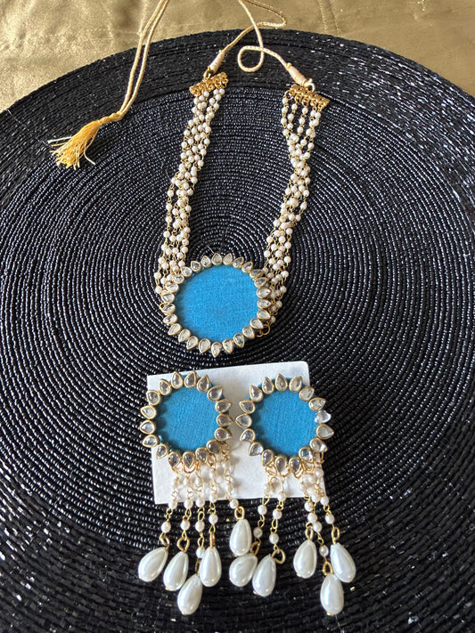 Fabric round choker set with beaded necklace - blue