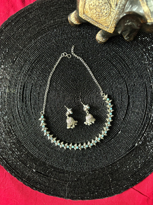 Choker style mit Ohrringe - Pastel Blau