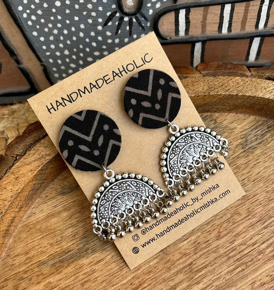 Ohrringe - Black Zig Zag Dangle
