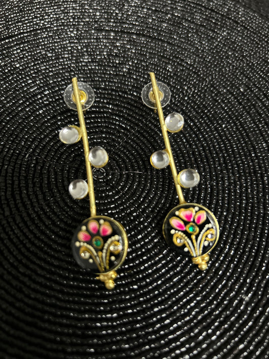 Oxidised antique earrings in guitar shape
