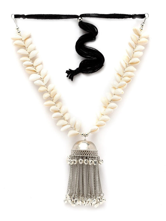 Ketten - oxidized long necklace with shells