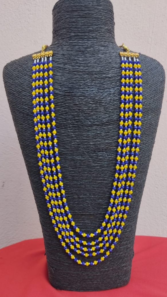 Ketten - 5 layer beaded necklace in yellow and blue colour