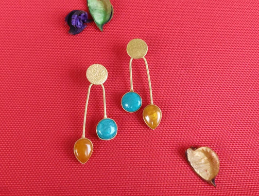 Two drops earring, turquoise and brown