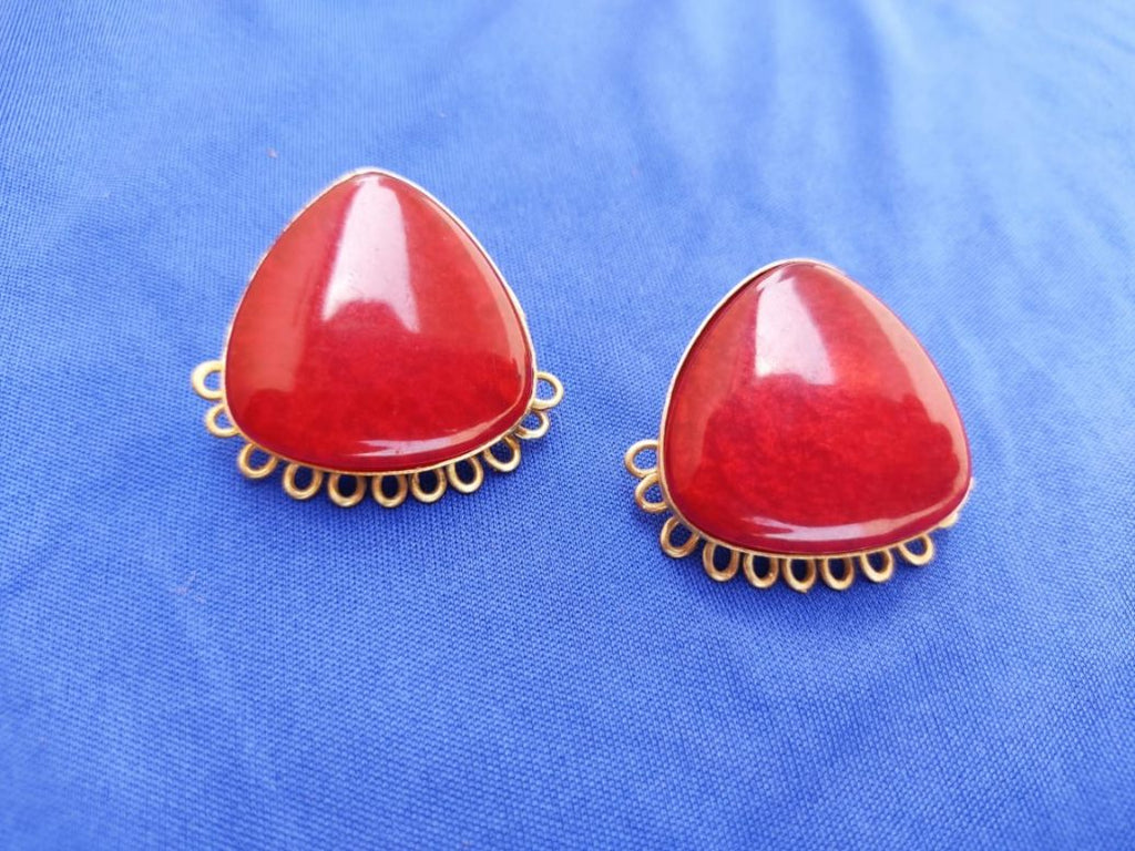 Ohrringe - dreieckig, roter Stein
