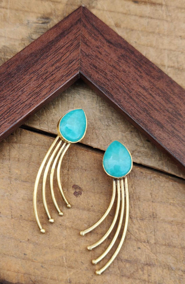 Ohrringe - Messing, vier goldene Strahlen, mit Turquoise Kunststein