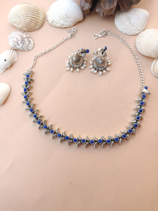 Choker style mit Ohrringe - Blau