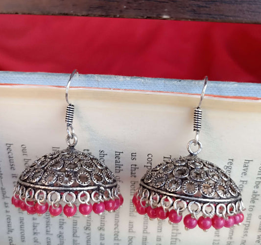 Oxidized, lightweight, short, net earrings with pink beads