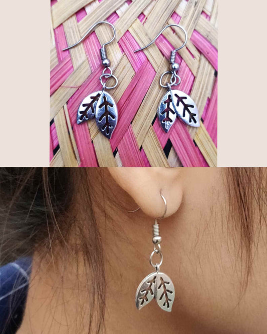 Minimalist oxidised lightweight earrings with leaf design