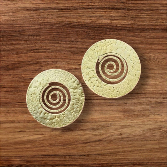 Round spiral sun brass earring