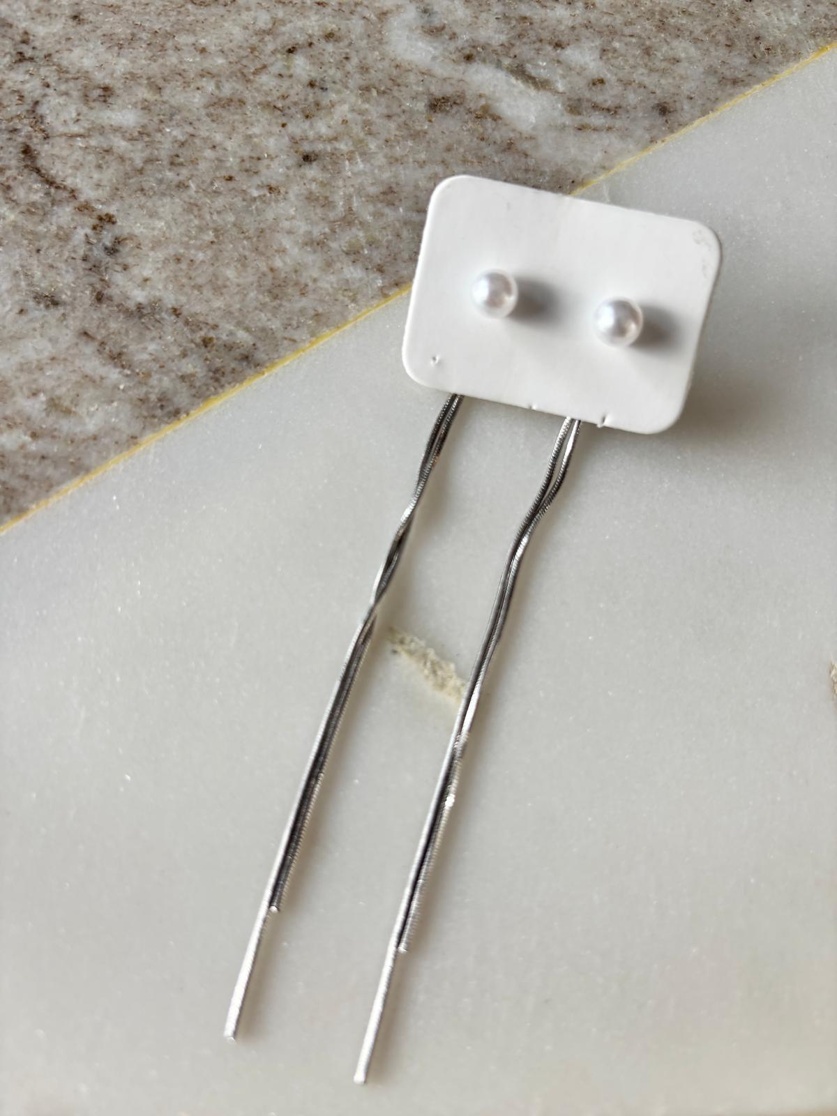 Silver Earrings- Pearl Threader