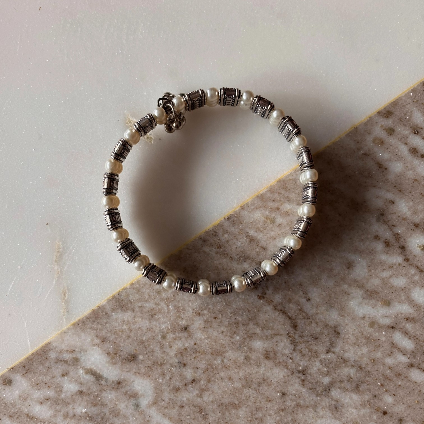 Bracelet - Oxidized Aurora Faux Pearl