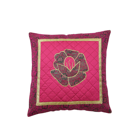 Jacquard SteppKissenhülle in Magenta-Lila mit blumenmuster Patchwork
